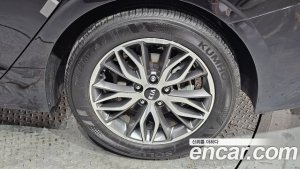 Kia K5 2.0 2021 года из Южной Кореи