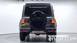 Jeep Wrangler 2.0 Overland Unlimited Top 4Door 2021 года из Южной Кореи