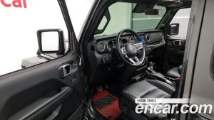 Jeep Wrangler 2.0 Overland Unlimited Top 4Door 2021 года из Южной Кореи