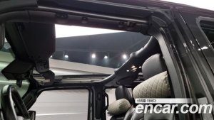 Jeep Wrangler 2.0 Overland Unlimited Top 4Door 2021 года из Южной Кореи