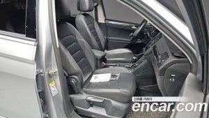Volkswagen Tiguan 2.0 TDI Prestige 2020 года из Южной Кореи