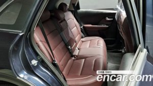 Kia Niro 1.6 HEV 2020 года из Южной Кореи