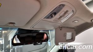 Kia Niro 1.6 HEV 2020 года из Южной Кореи