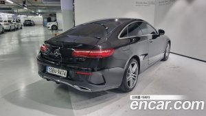 Mercedes-Benz E-Class E220d Coupe 2020 года из Южной Кореи