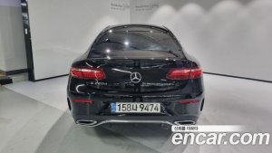 Mercedes-Benz E-Class E220d Coupe 2020 года из Южной Кореи