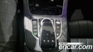 Mercedes-Benz E-Class E220d Coupe 2020 года из Южной Кореи