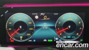 Mercedes-Benz E-Class E450 4MATIC Coupe 2021 года из Южной Кореи