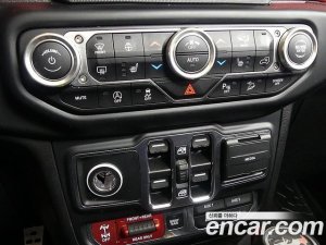 Jeep Wrangler 2.0 Rubicon Unlimited Top 4Door 2020 года из Южной Кореи