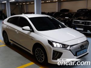 Hyundai Ioniq Q 2020 года из Южной Кореи