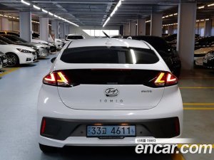 Hyundai Ioniq Q 2020 года из Южной Кореи