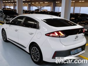 Hyundai Ioniq Q 2020 года из Южной Кореи