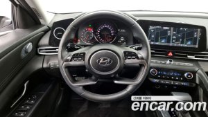 Hyundai AVANTE 1.6 2021 года из Южной Кореи