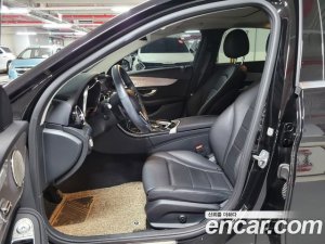 Mercedes-Benz C-Class C220 d 4MATIC 2020 года из Южной Кореи