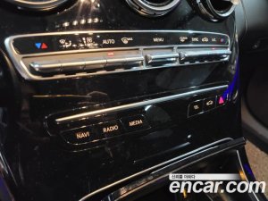 Mercedes-Benz C-Class C220 d 4MATIC 2020 года из Южной Кореи