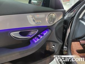 Mercedes-Benz C-Class C220 d 4MATIC 2020 года из Южной Кореи