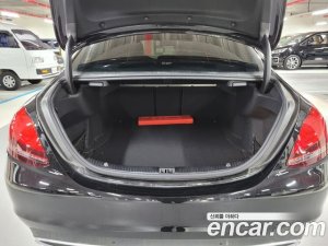 Mercedes-Benz C-Class C220 d 4MATIC 2020 года из Южной Кореи