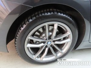 BMW 5-Series 520d M Sport Plus 2020 года из Южной Кореи