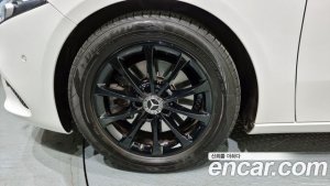 Mercedes-Benz A-Class A220 SEDAN 2020 года из Южной Кореи