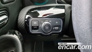 Mercedes-Benz A-Class A220 SEDAN 2020 года из Южной Кореи