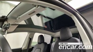 Tesla Model Y LONG RANGE 2021 года из Южной Кореи