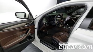 BMW 5-Series 530i M Sport Plus 2020 года из Южной Кореи