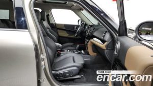 Mini Countryman ALL4 2020 года из Южной Кореи