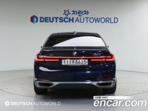 BMW 7-Series 740Li xDrive Design Pure Excellence 2020 года из Южной Кореи
