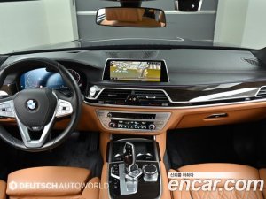 BMW 7-Series 740Li xDrive Design Pure Excellence 2020 года из Южной Кореи
