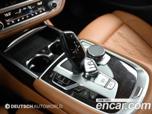 BMW 7-Series 740Li xDrive Design Pure Excellence 2020 года из Южной Кореи
