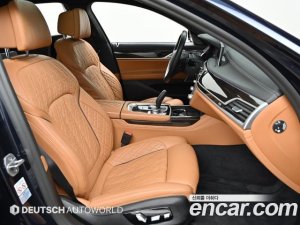 BMW 7-Series 740Li xDrive Design Pure Excellence 2020 года из Южной Кореи