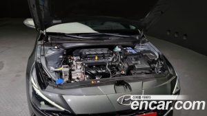 Hyundai AVANTE 1.6 2021 года из Южной Кореи