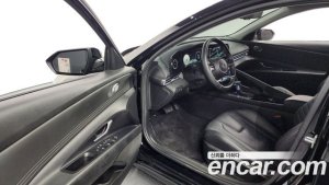Hyundai AVANTE 1.6 2021 года из Южной Кореи