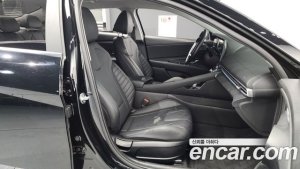 Hyundai AVANTE 1.6 2021 года из Южной Кореи
