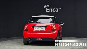 Mini Cooper DEFAULT 2020 года из Южной Кореи