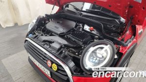 Mini Cooper DEFAULT 2020 года из Южной Кореи