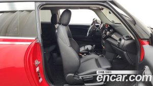 Mini Cooper DEFAULT 2020 года из Южной Кореи