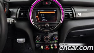 Mini Cooper DEFAULT 2020 года из Южной Кореи