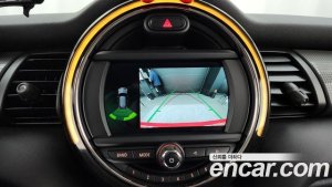 Mini Cooper DEFAULT 2020 года из Южной Кореи