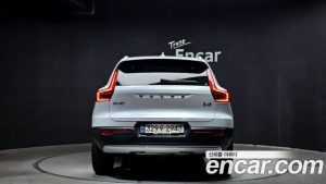 Volvo XC40 B4 Inscription 2021 года из Южной Кореи