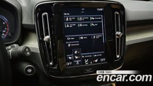 Volvo XC40 B4 Inscription 2021 года из Южной Кореи