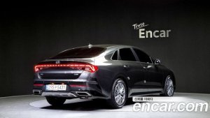 Kia K5 Prestige 2021 года из Южной Кореи