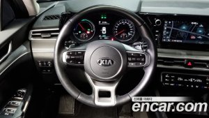 Kia K5 Prestige 2021 года из Южной Кореи