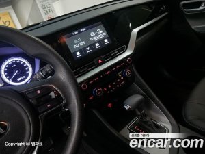 Kia Niro 1.6 HEV 2020 года из Южной Кореи