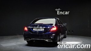 Mercedes-Benz C-Class C300e 4MATIC AMG Line 2020 года из Южной Кореи