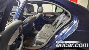 Mercedes-Benz C-Class C300e 4MATIC AMG Line 2020 года из Южной Кореи