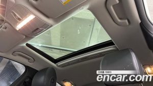 Mercedes-Benz E-Class E300e 4MATIC Exclusive 2020 года из Южной Кореи