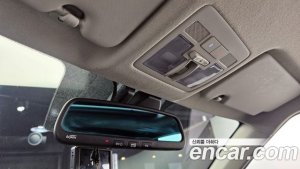 Hyundai Venue 1.6 Flux 2020 года из Южной Кореи