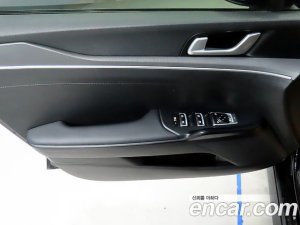 Kia K5 1.6 Turbo 2020 года из Южной Кореи