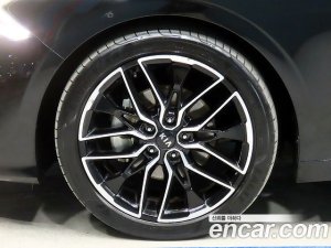 Kia K5 1.6 Turbo 2020 года из Южной Кореи