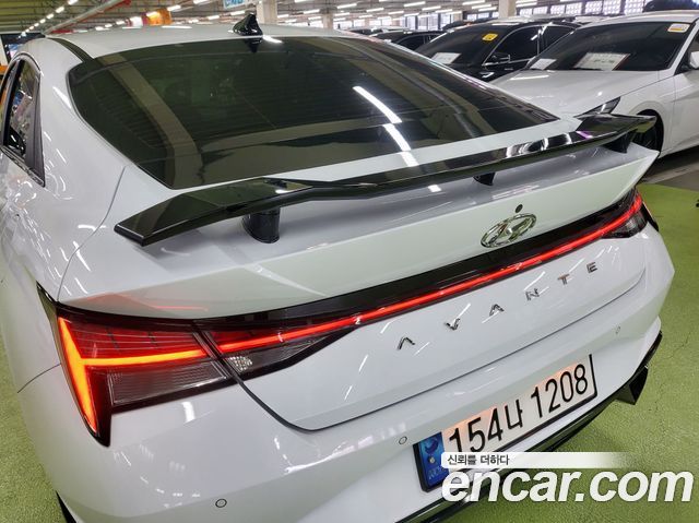 Hyundai AVANTE 1.6 2021 года из Кореи